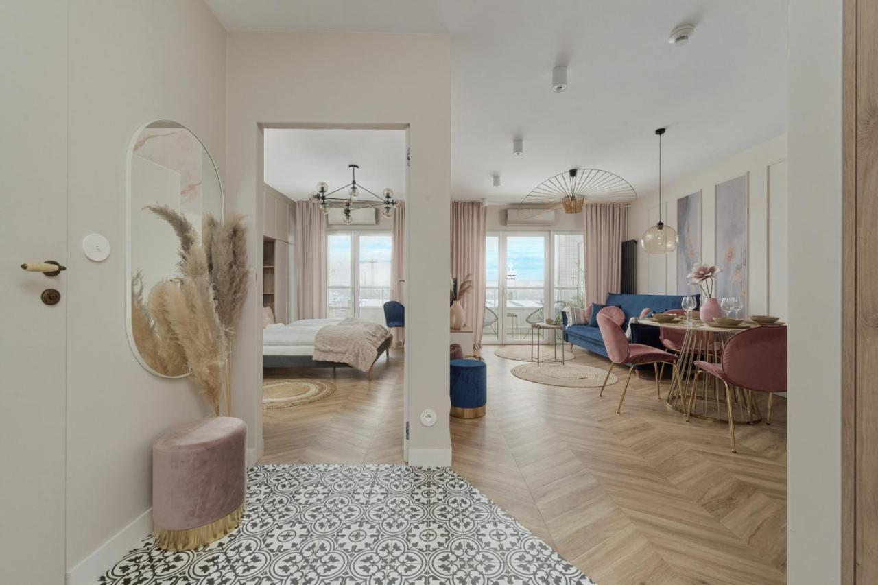 Elegant Apartment With Balcony Krakowska Wroclaw By Renters Prestige Exterior foto